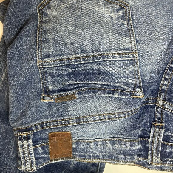 Dear John Woman’s Comfort Straight Leg Jeans Size 31/28 Distressed - Picture 6 of 9